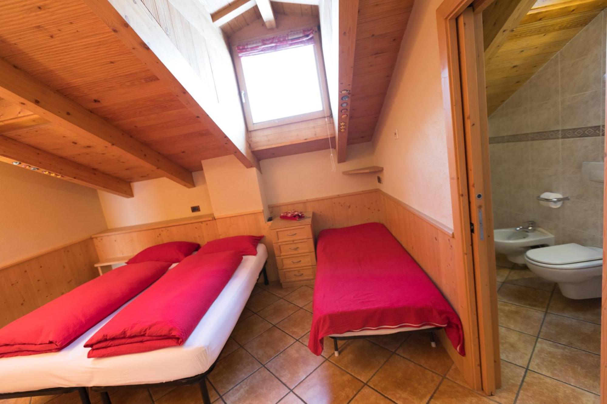 Hotel Champagne Livigno Exterior photo
